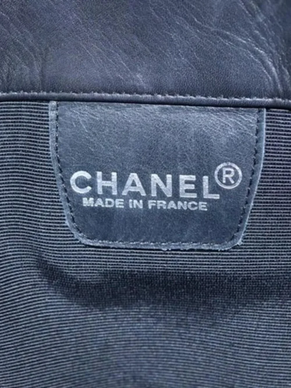 CHANEL Shoulder Bag Leather Black CC Auth bs22384